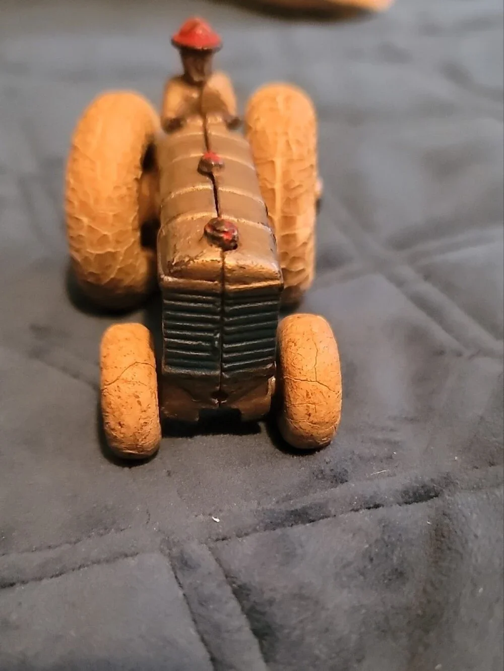 Antique-Style Kids Toy Tractor in Beige with Red Accents